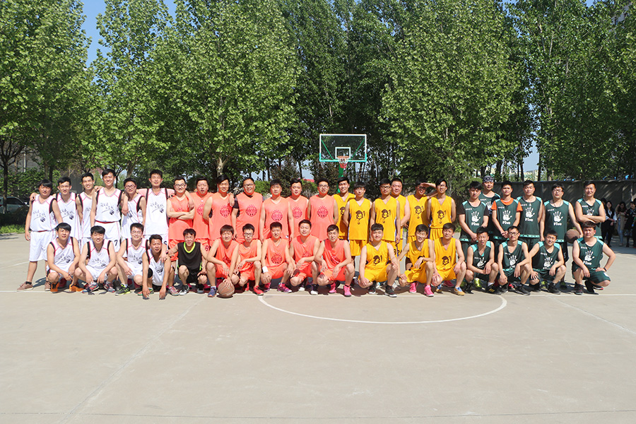 青春無畏，逐夢揚威！河南青峰屆“創(chuàng)新杯”員工籃球聯(lián)賽首戰(zhàn)圓滿落幕！
